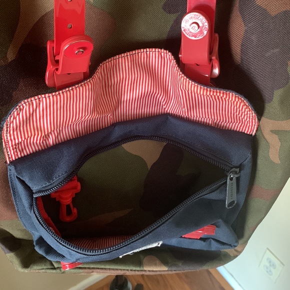 Herschel Little America 23.5L Backpack - Picture 5 of 6